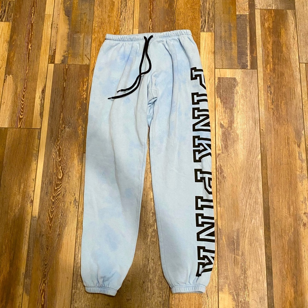 PINK VICTORIA’S SECRET SWEATPANTS (BLUE)